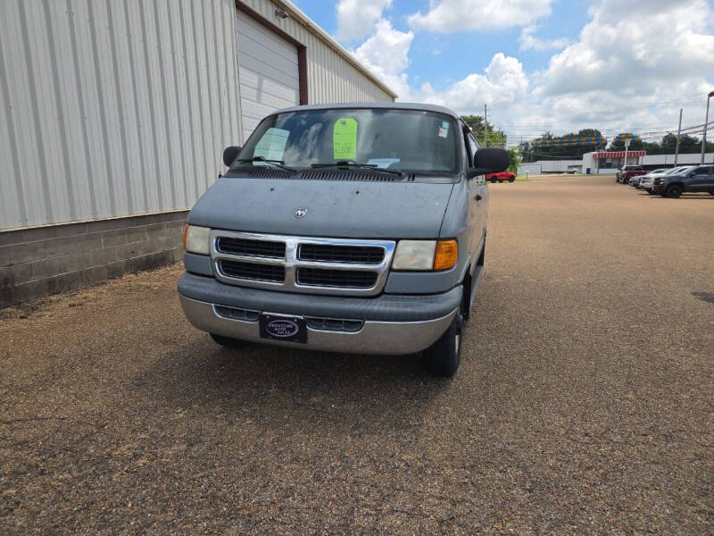 dodge ram wagon 2000 2B5WB25Y4YK160481 image dodge ram wagon 2000 2B5WB25Y4YK160481 image
